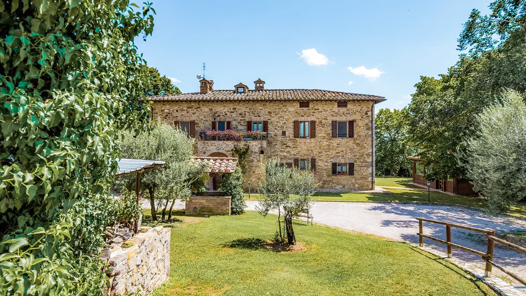 Charming Country House in Corciano, Umbria
