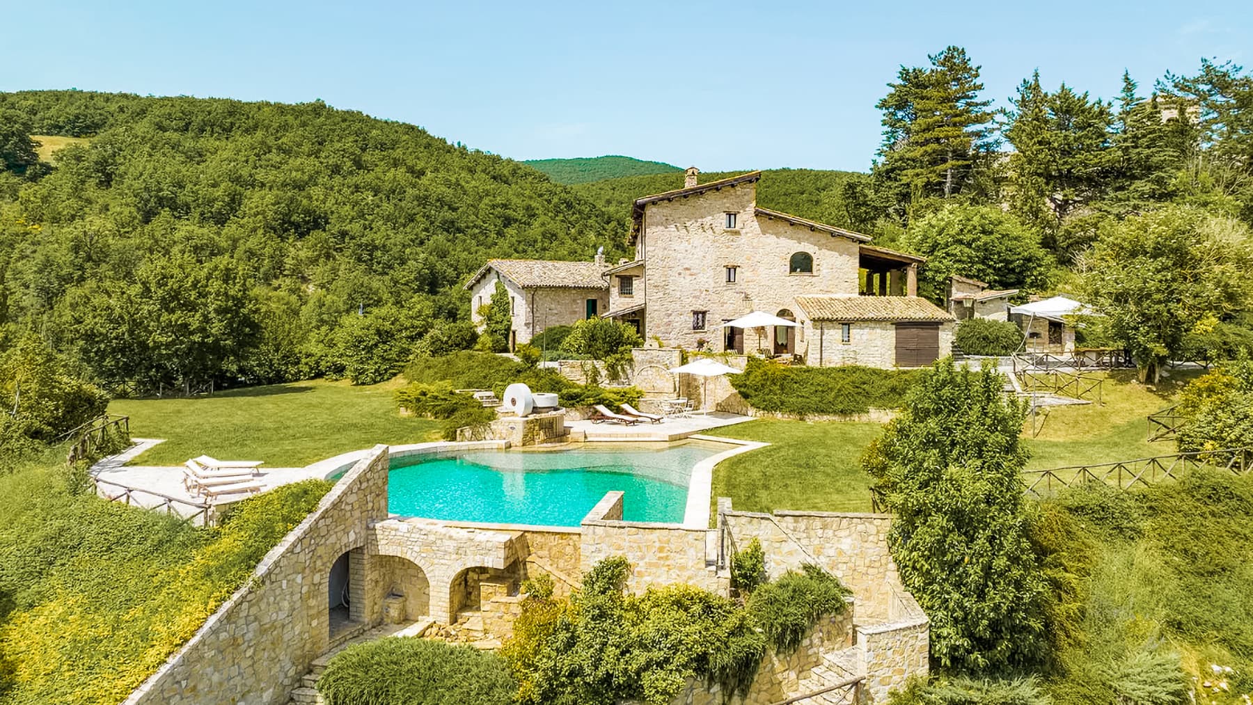 Villa storica con parco e piscina a Preci, Umbria