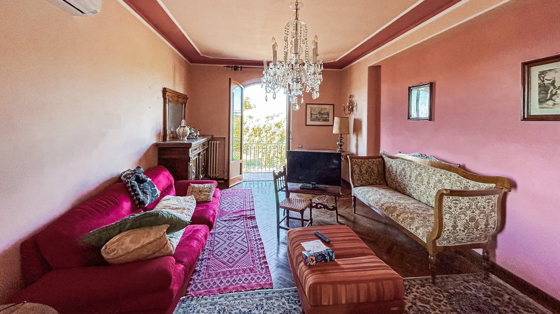 Villa con vista spettacolare su Siena, Toscana