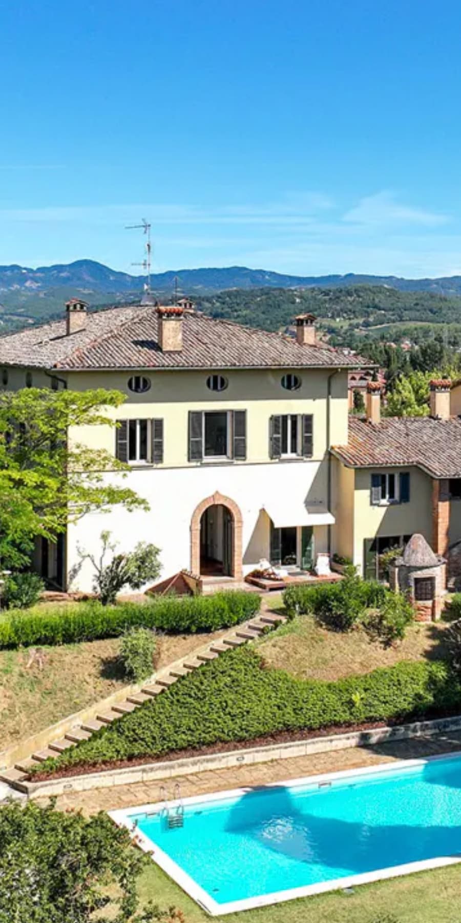 Villa storica con parco e piscina a Città di Castello