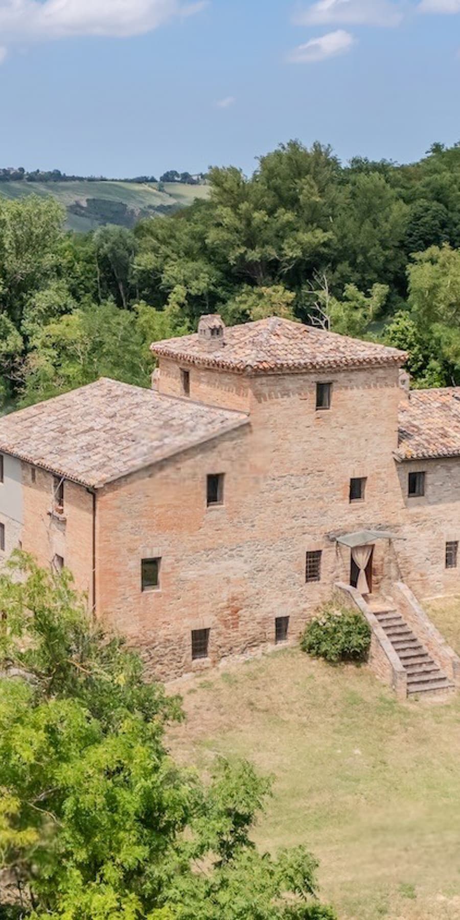 Charming Country House in Urbino, Marche