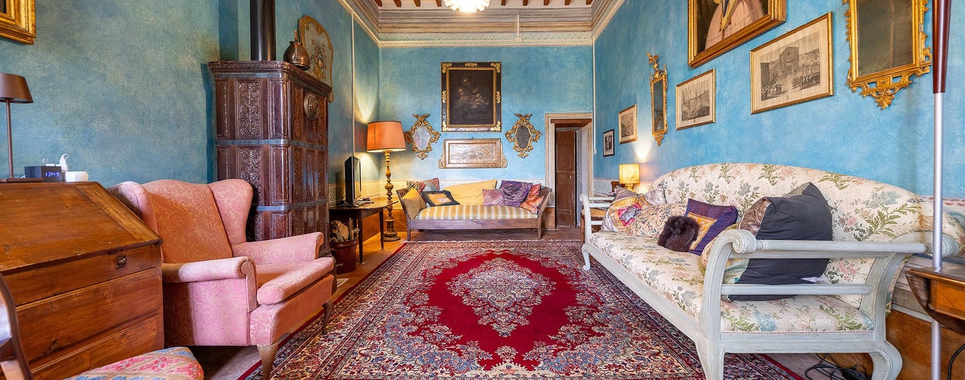 Elegant Apartment in Arezzo, Tuscany's Heart