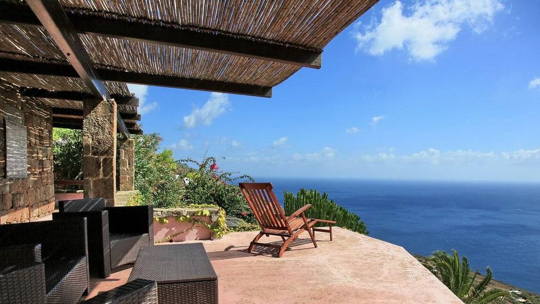Appartamento unico a Pantelleria, vista mare mozzafiato