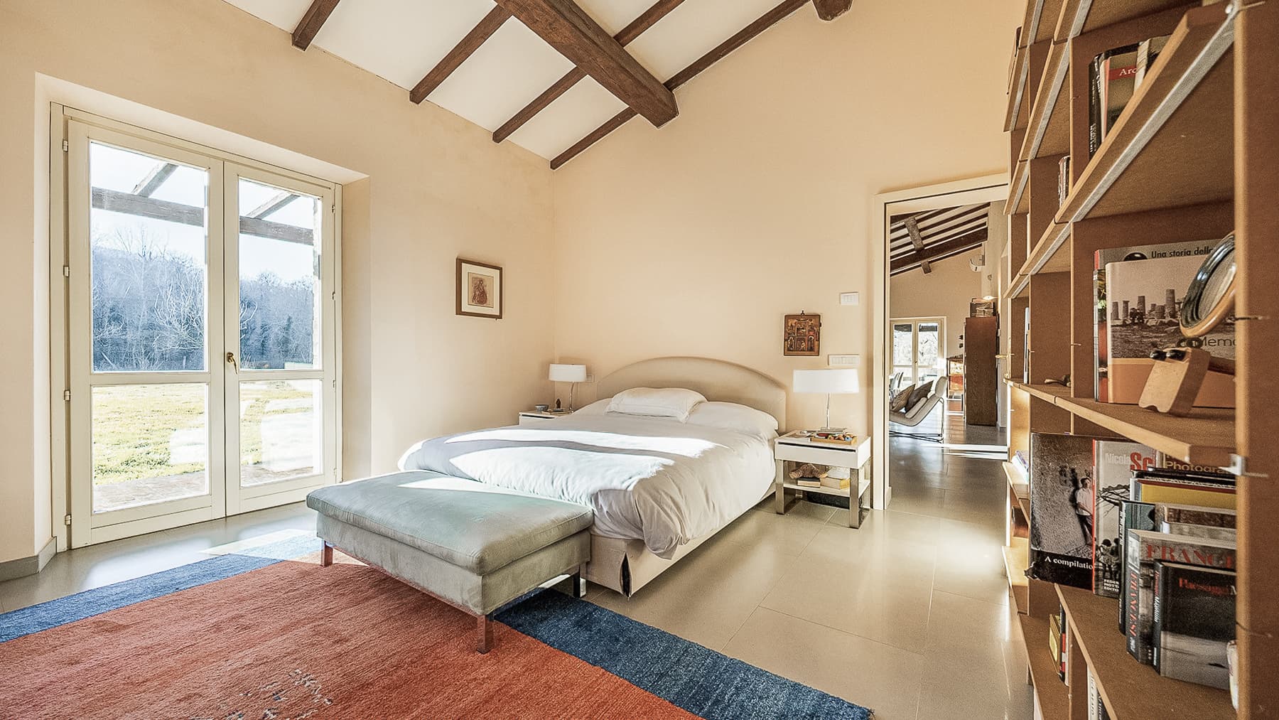 Casale incantevole con piscina nella campagna umbra