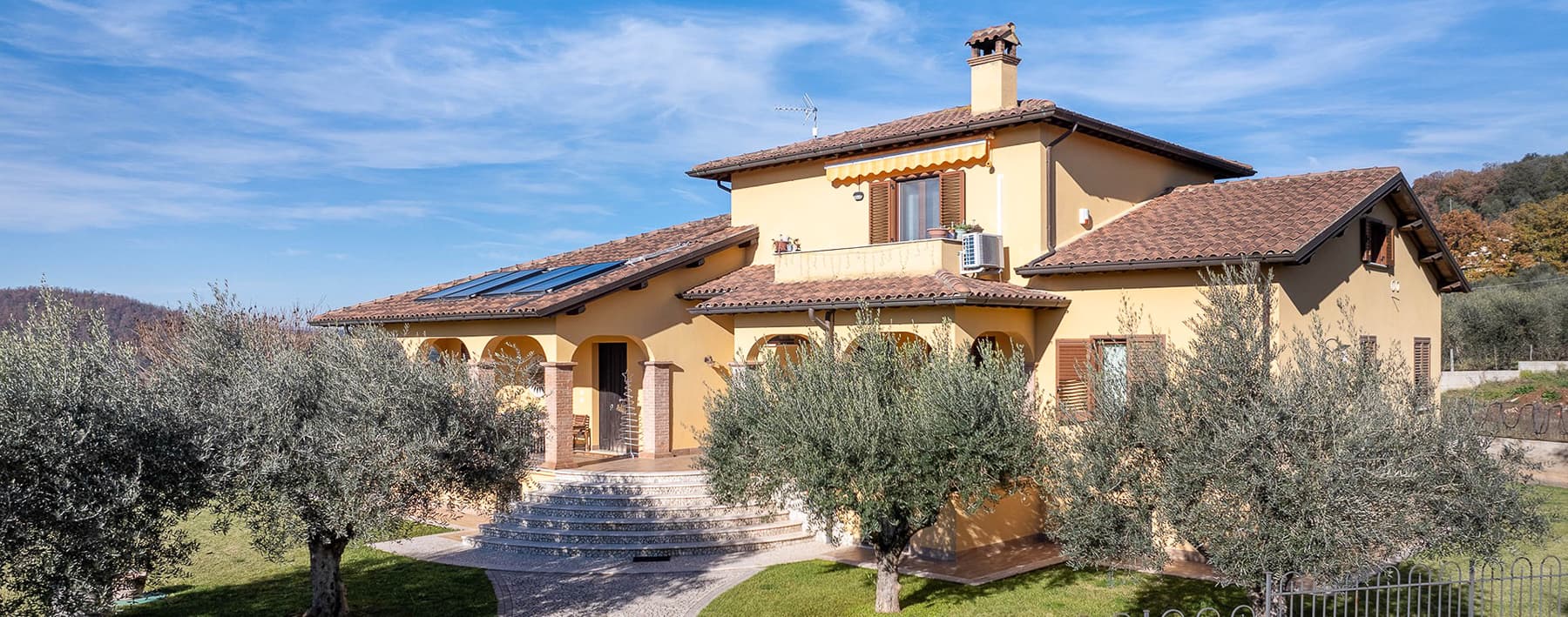 Villa panoramica a Orvieto, giardino e due unità abitative