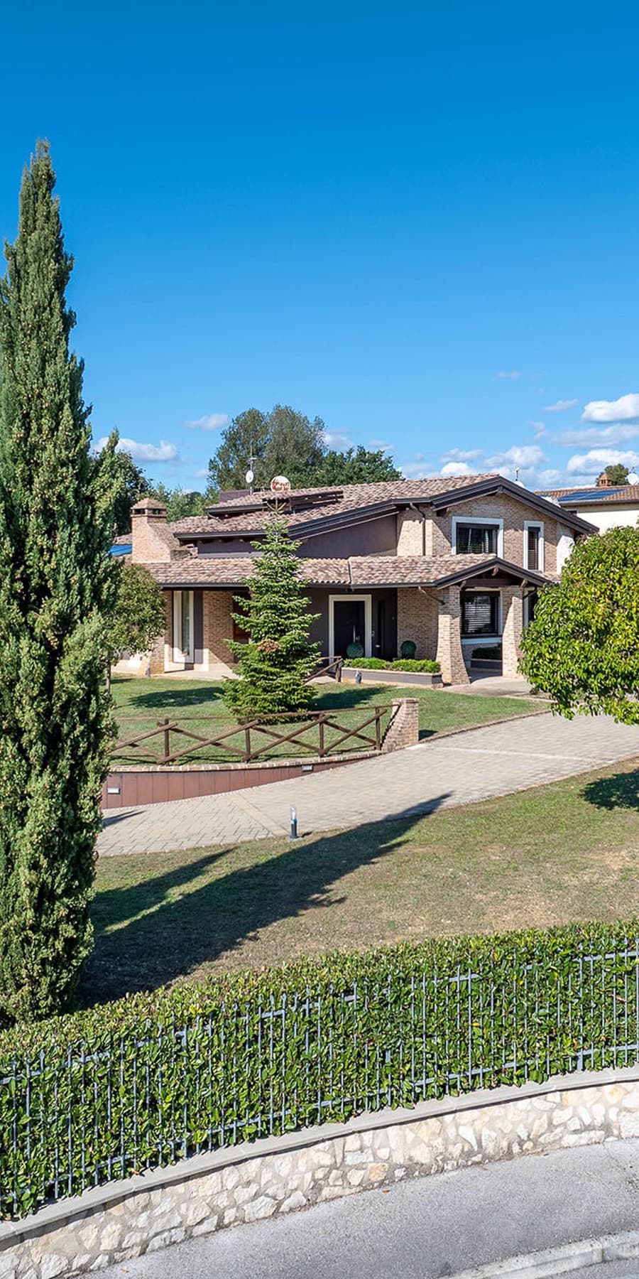 Villa esclusiva alle porte di Perugia, 500 mq di lusso