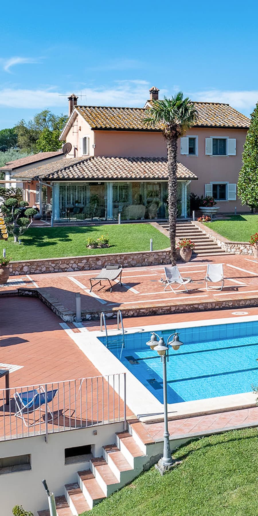 Villa esclusiva tra le colline umbre di Terni