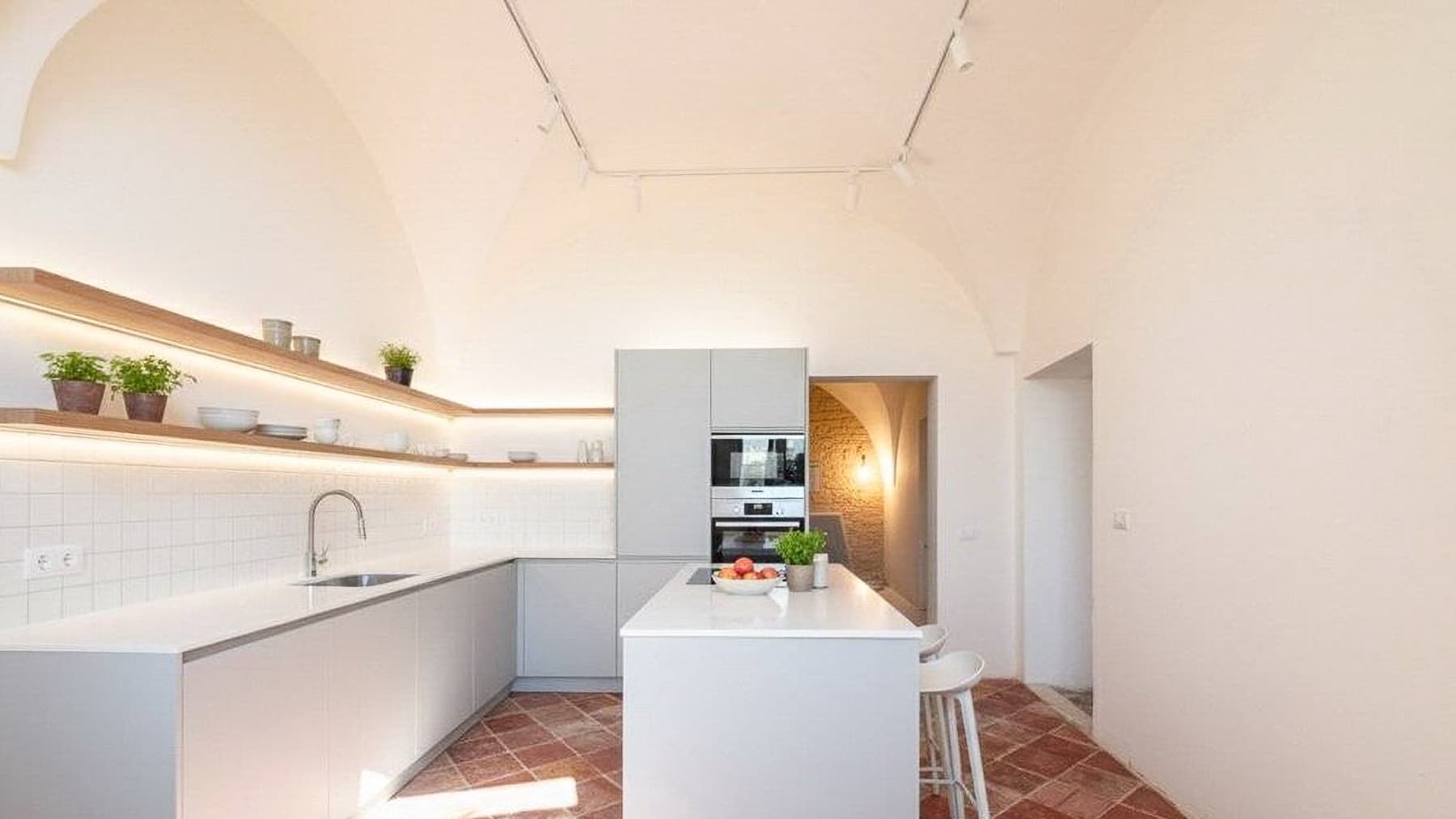 Elegant Villa in Grottammare, Marche Region