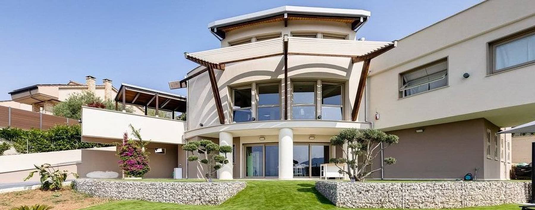 Villa contemporanea a Guidonia Montecelio, 450 mq