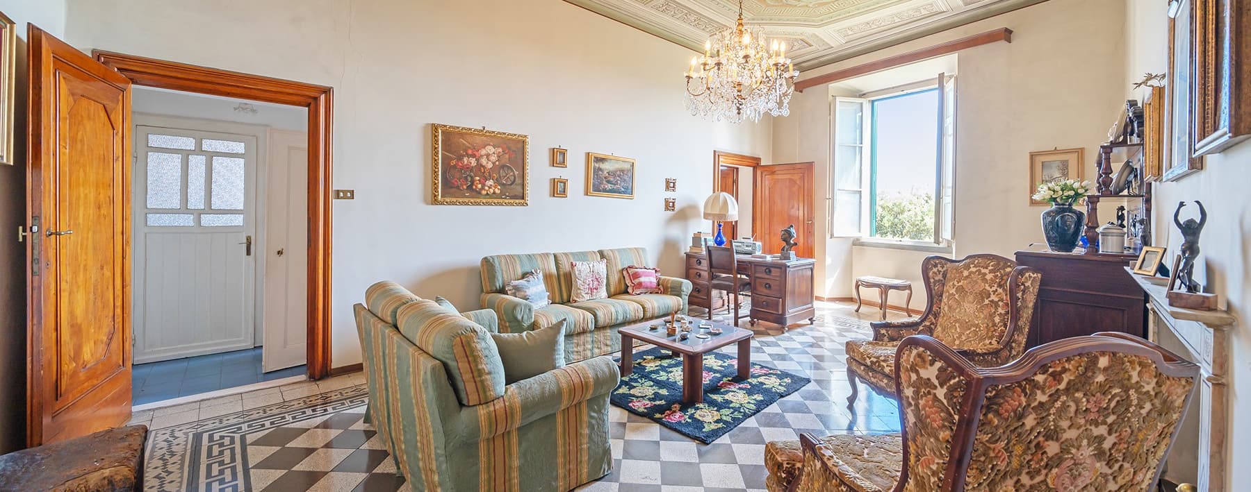 Detached House in Charming Cortona, Tuscany