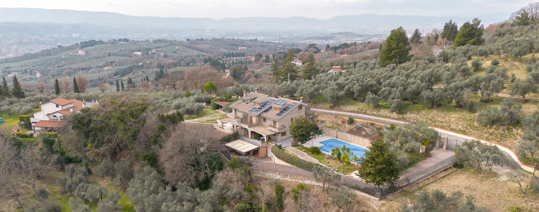 Villa elegante con piscina e sauna a Terni, Umbria