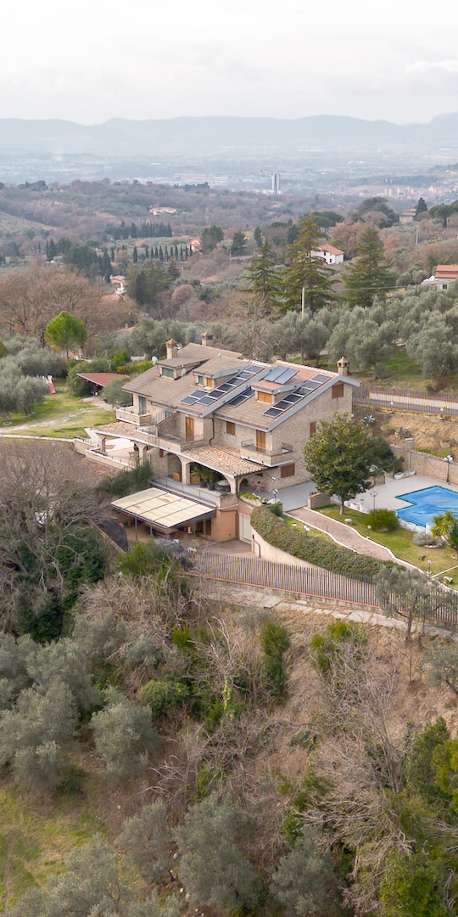 Villa elegante con piscina e sauna a Terni, Umbria