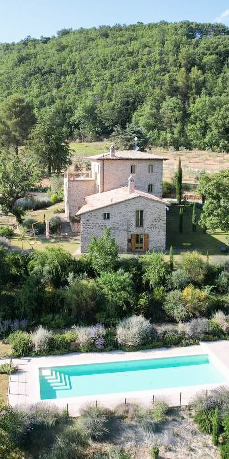 Casale esclusivo nelle colline umbre vicino ad Assisi