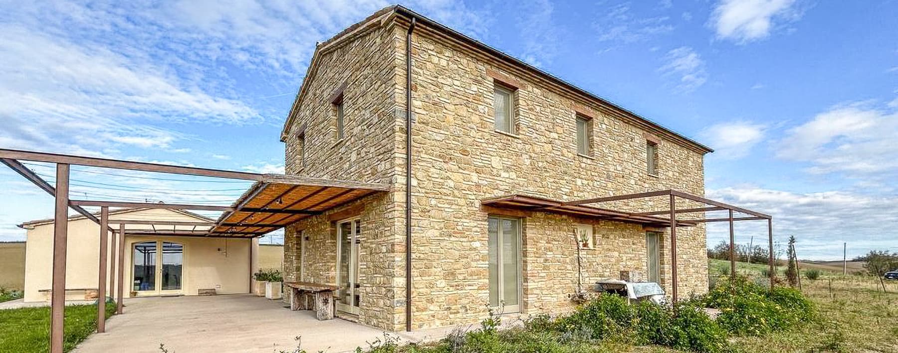 Rustic Country House in Cingoli, Marche Region