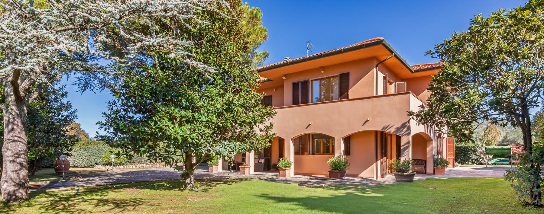 Detached House in Ceppaiano, Tuscany