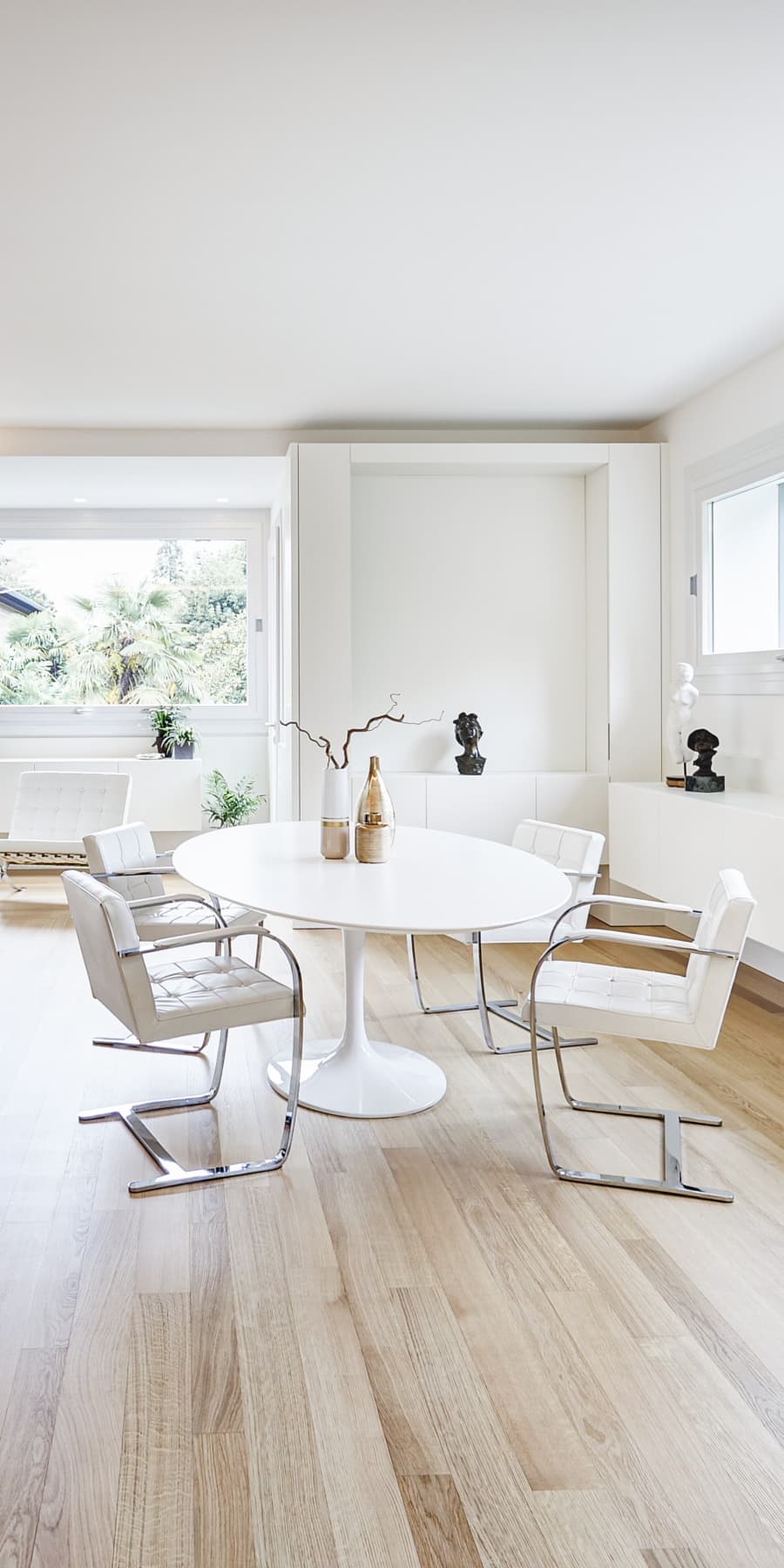 Villa contemporanea nel cuore di Varese, zona Casbeno