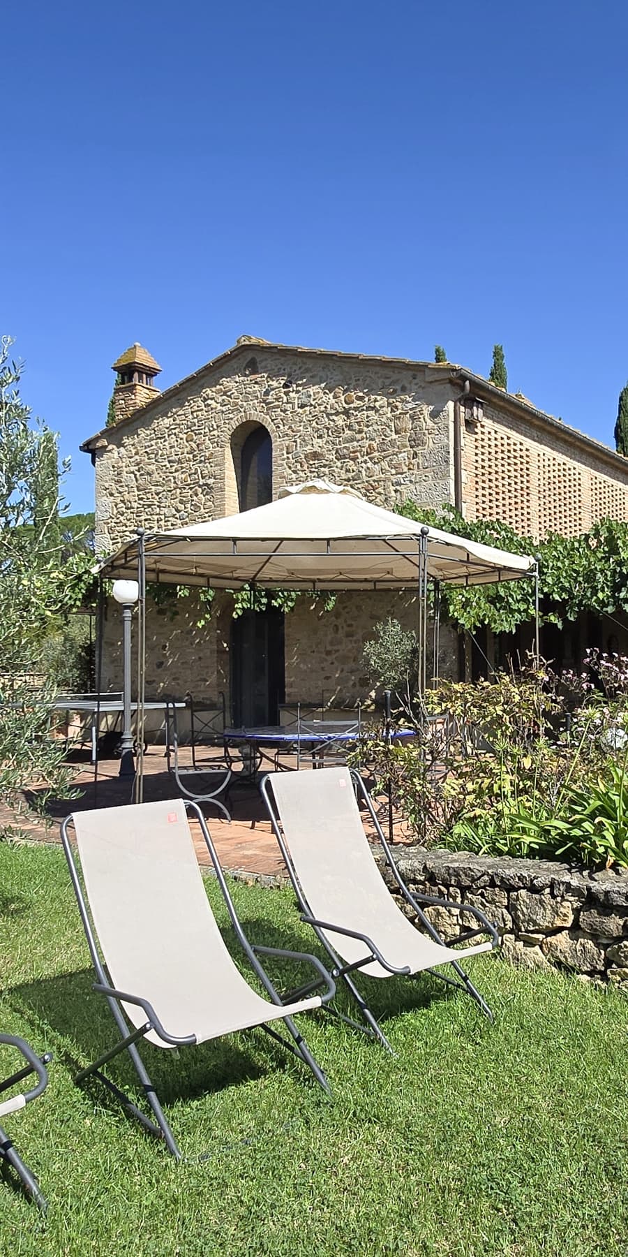 Fienile panoramico a Volterra, cuore della Toscana