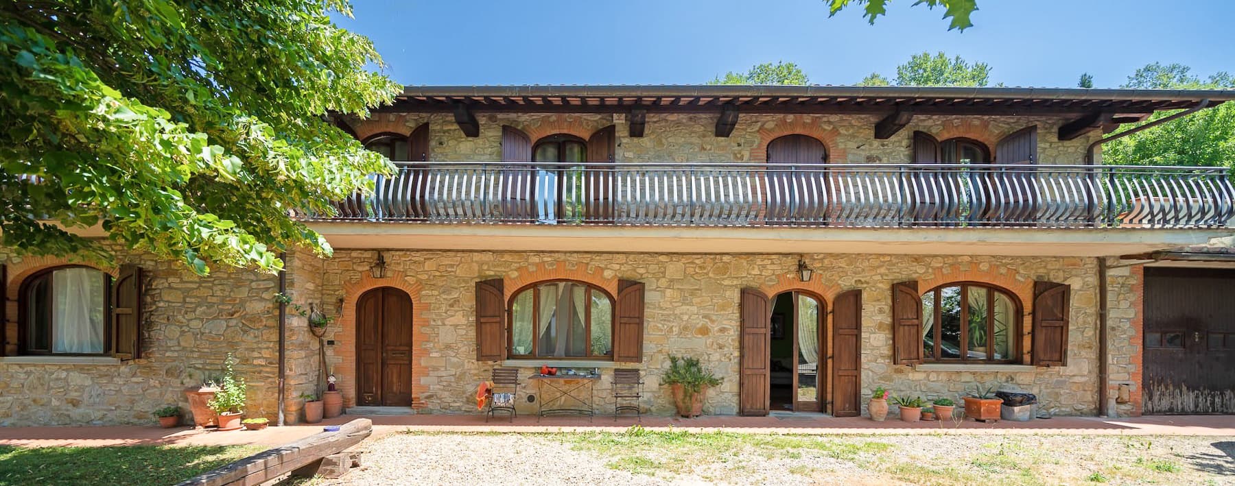 Casale panoramico in Toscana, 380 mq a Subbiano