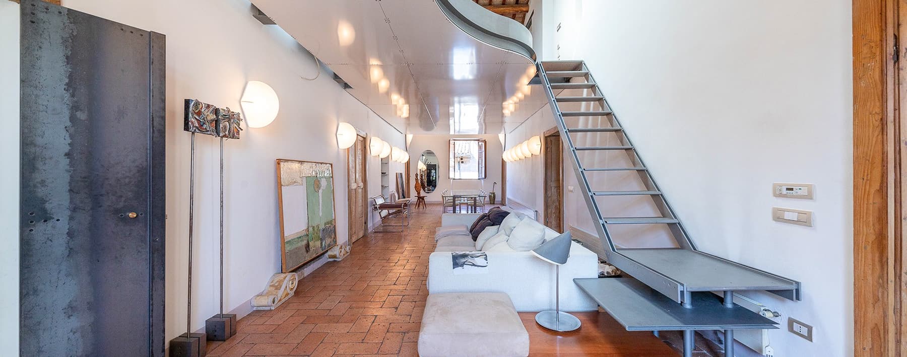 Attico di lusso nel cuore storico di Foligno, Umbria