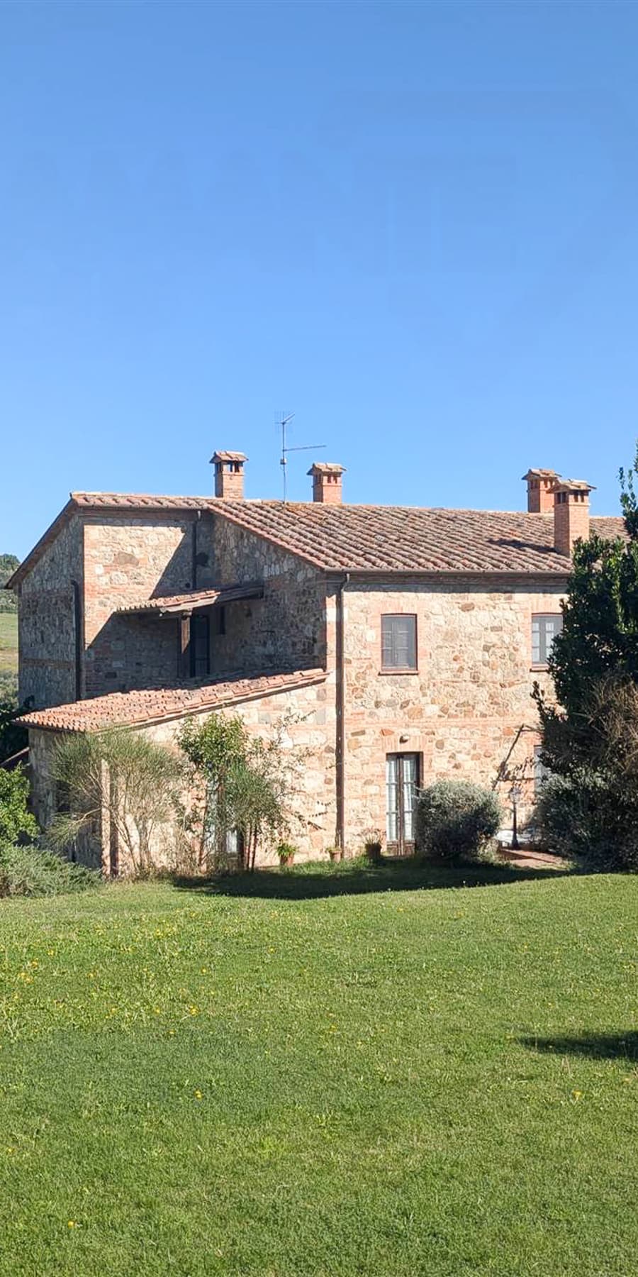 Agriturismo in Toscana: 800 mq, Sarteano panoramico