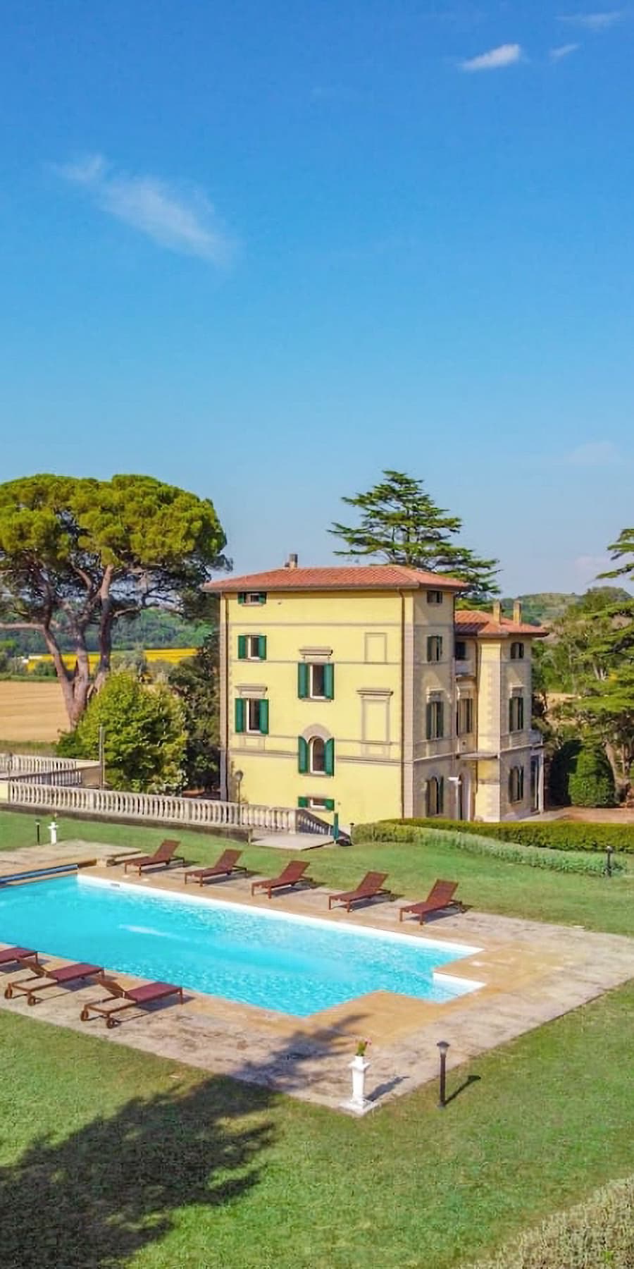 Elegant Villa in Tuscany's Pisa Countryside