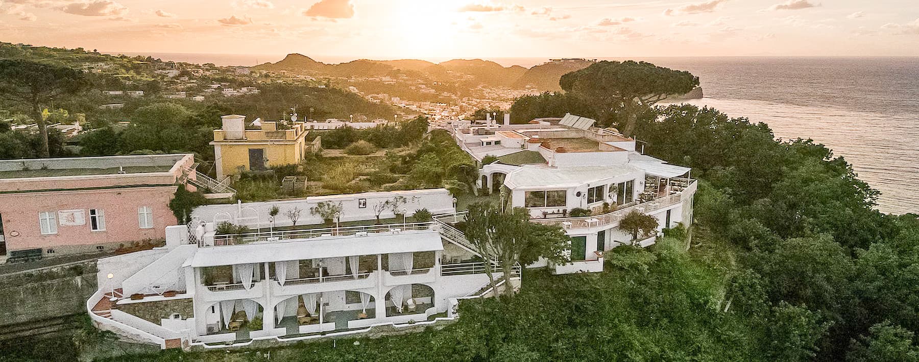 Albergo panoramico a Casamicciola Terme, Ischia