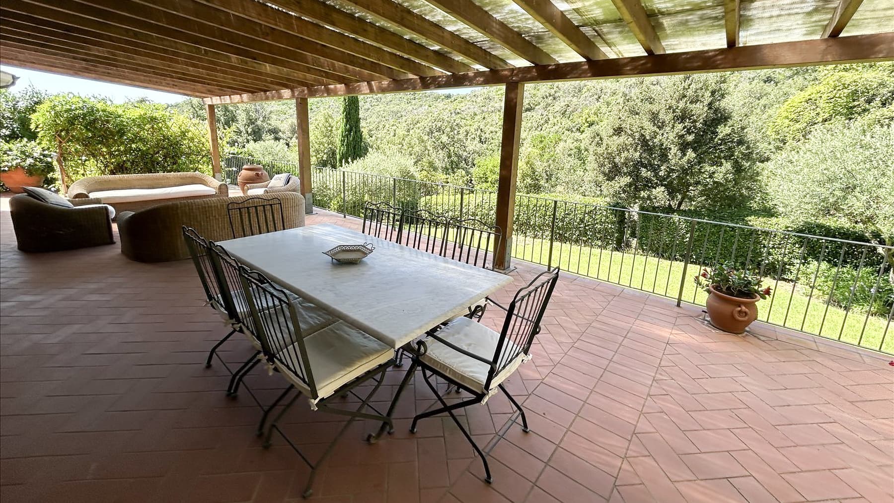 Villa a Punta Ala, Toscana con giardino e vista golf