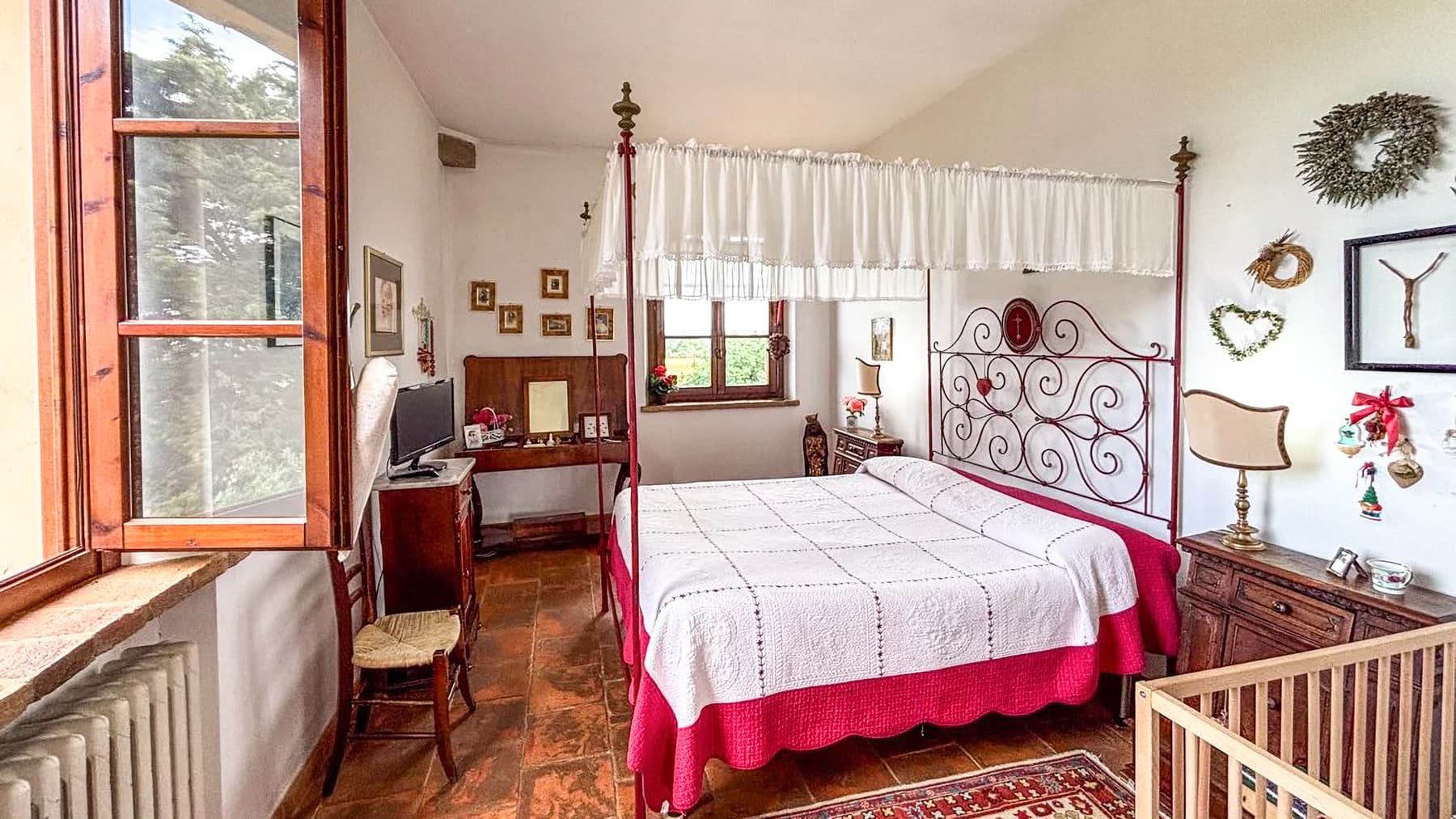 Charming Villa Near Cecina, Tuscany Countryside