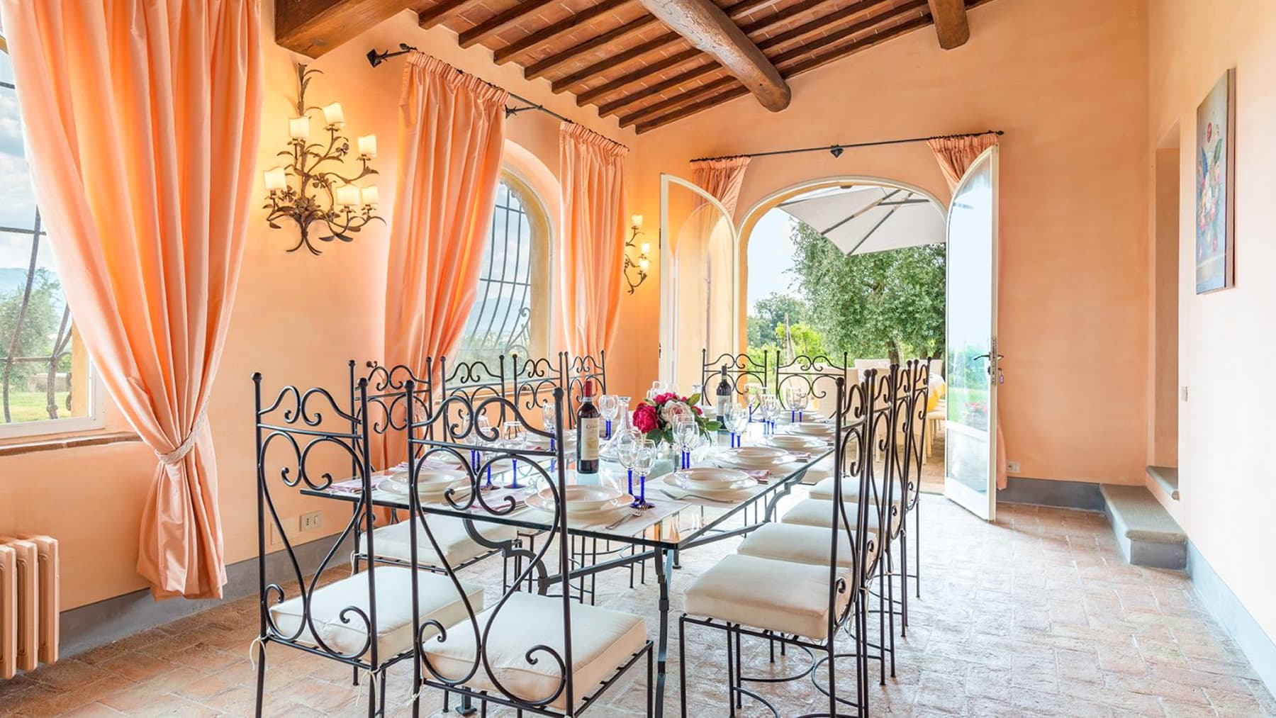 Rustic Country House in Monte San Savino, Tuscany