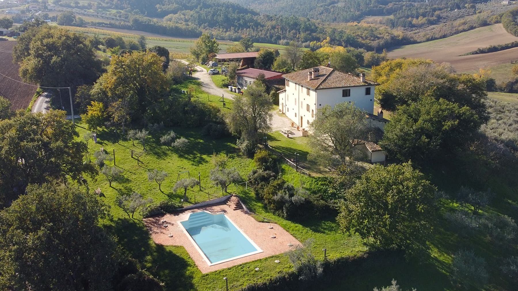 Casale panoramico nel cuore dell'Umbria, vicino Spoleto