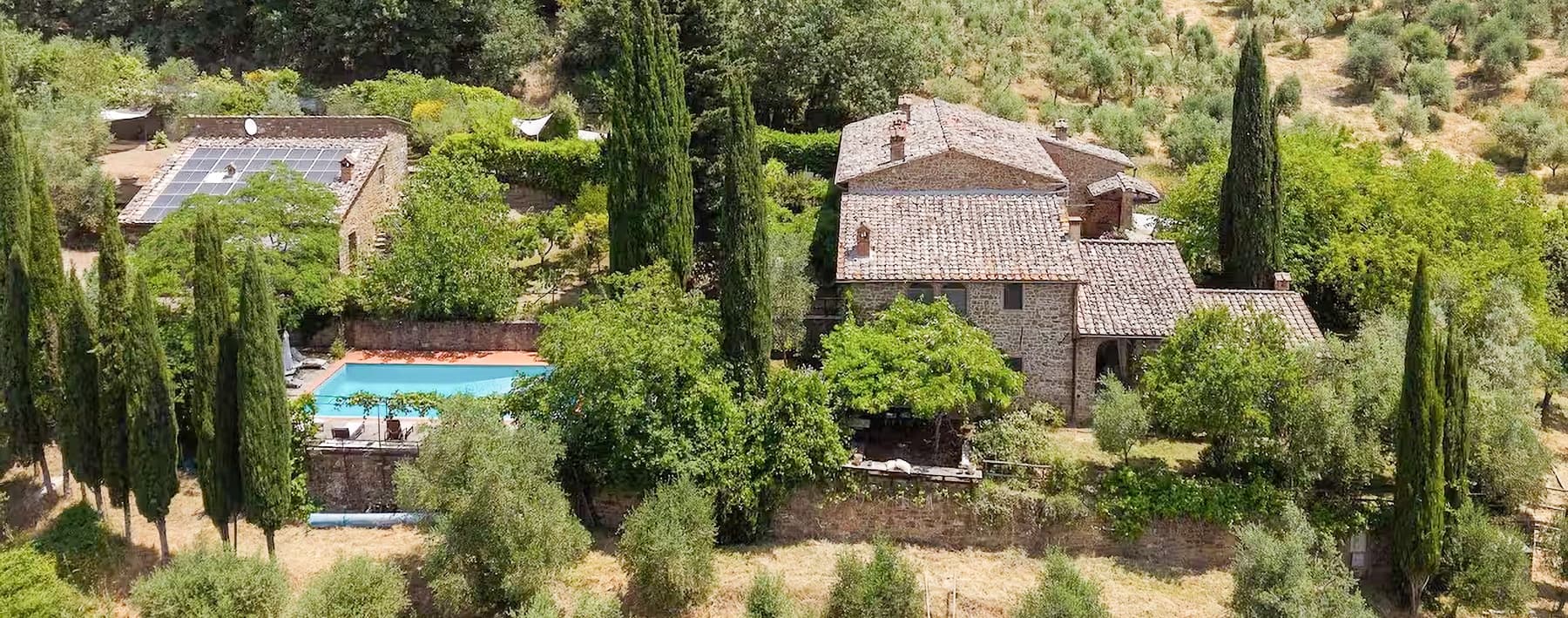 Casale storico con piscina nel cuore del Chianti