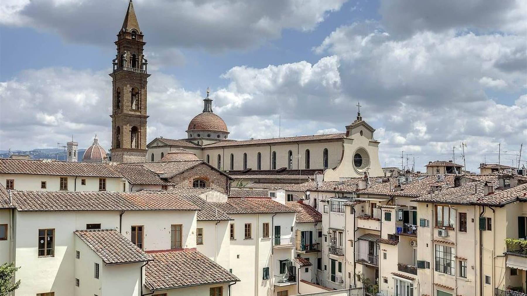 Spacious 110 sqm Apartment in Florence, Tuscany