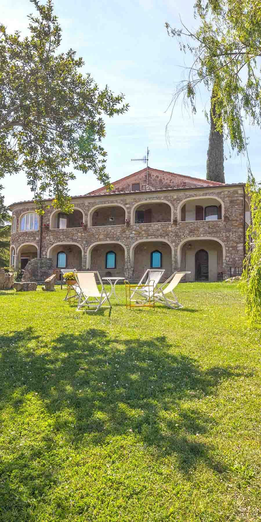 Casale con Dependance a Roccastrada, Toscana