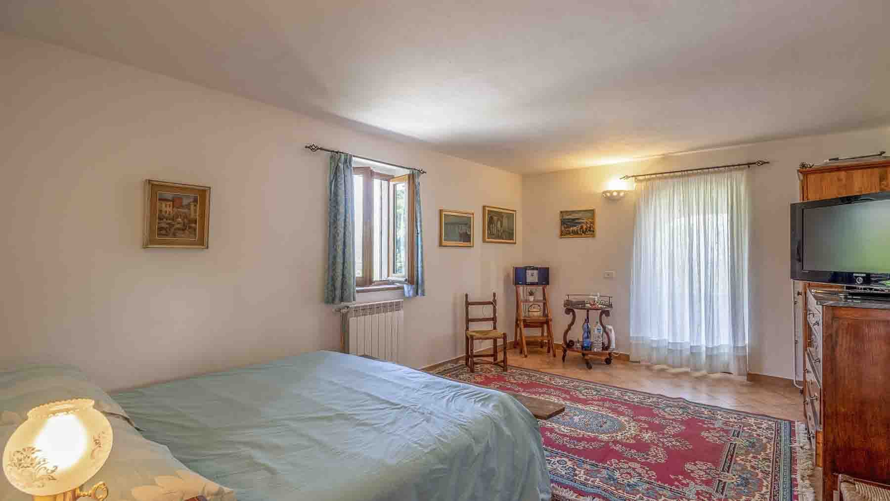Casale con Dependance a Roccastrada, Toscana