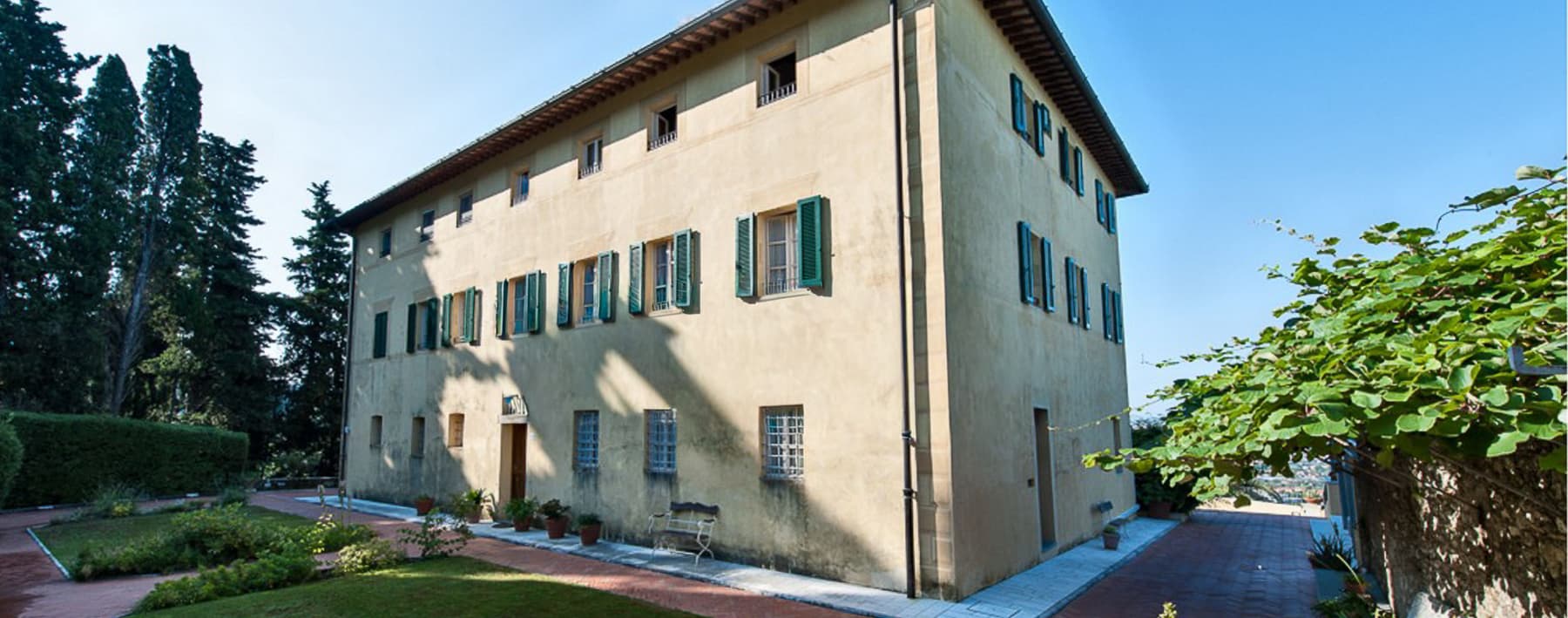 Villa storica sulle colline di Lucca, Toscana