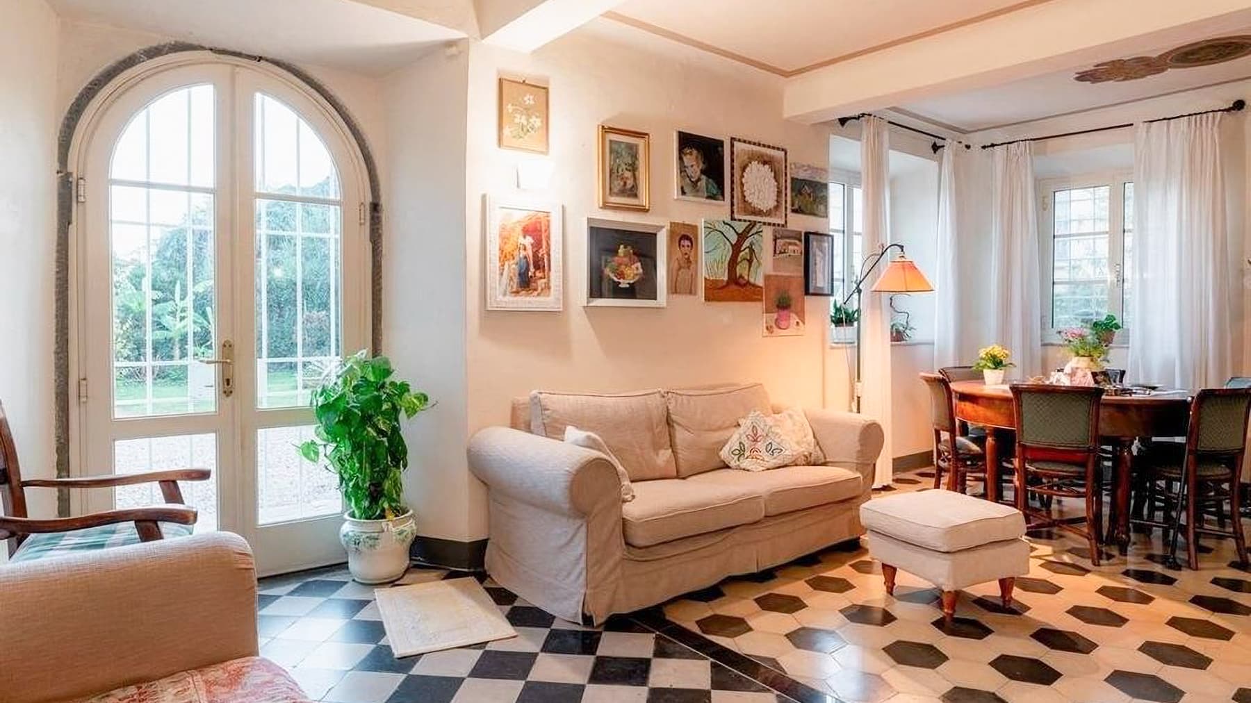 Charming Villa in Lucca, Tuscany