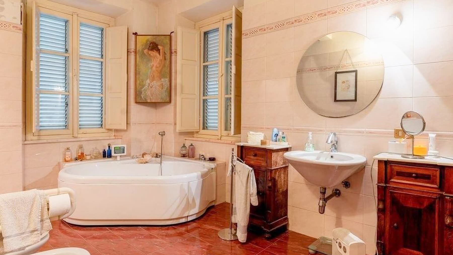 Charming Villa in Lucca, Tuscany