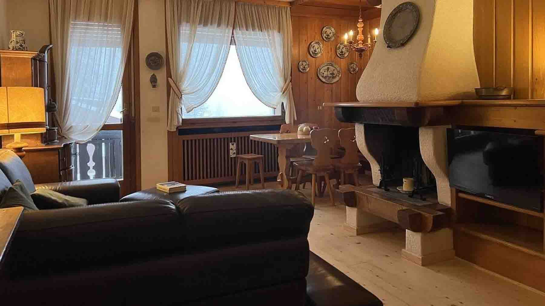 Apartment in Pocol, Gateway to the Dolomites, Veneto