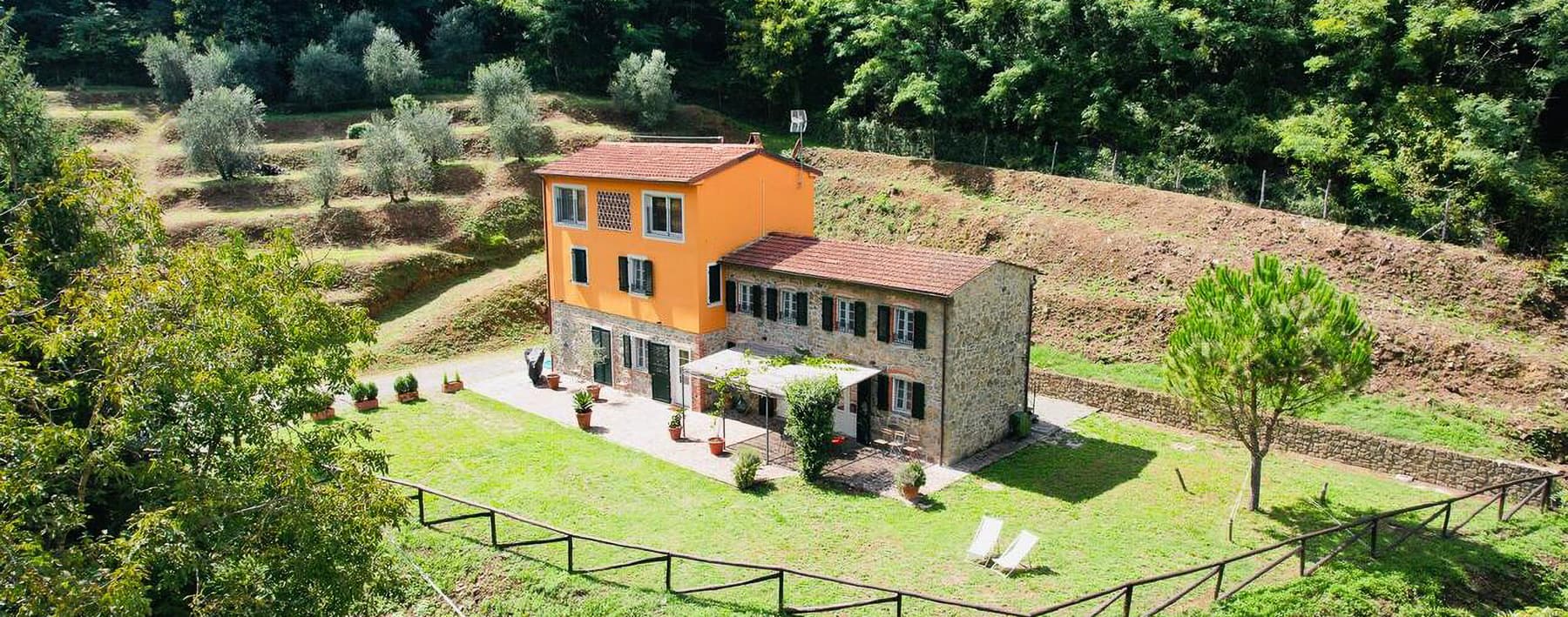 Casale incantevole a Capannori, cuore della Toscana