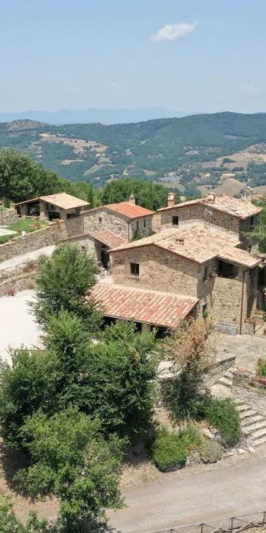 Casale di Lusso con Piscina nelle Colline di Umbertide