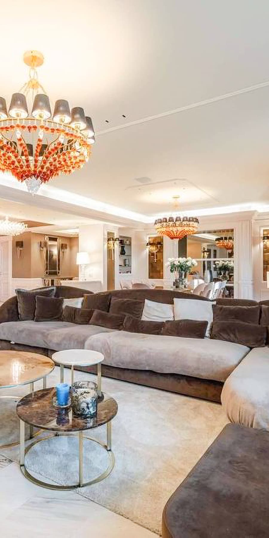 Chic Apartment in Milano, Lombardy's Heart