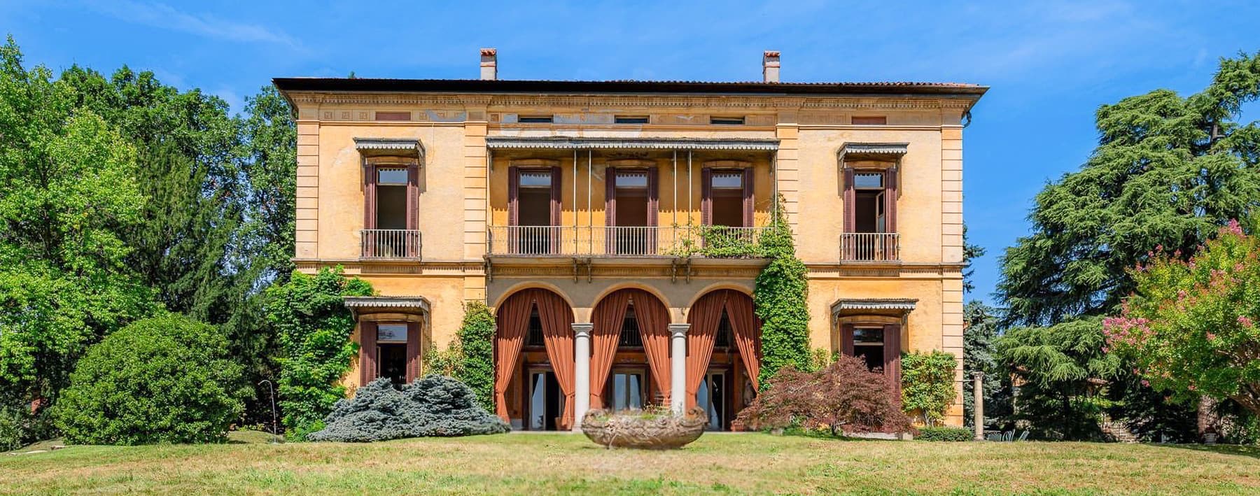 Elegant Villa on Lake Como, Lombardia Region