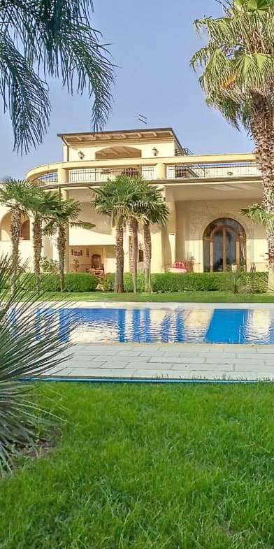 Elegant Townhouse in Napoli, Campania