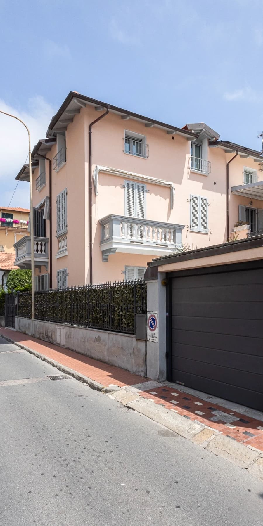 Charming Villa in Bordighera, Beautiful Liguria