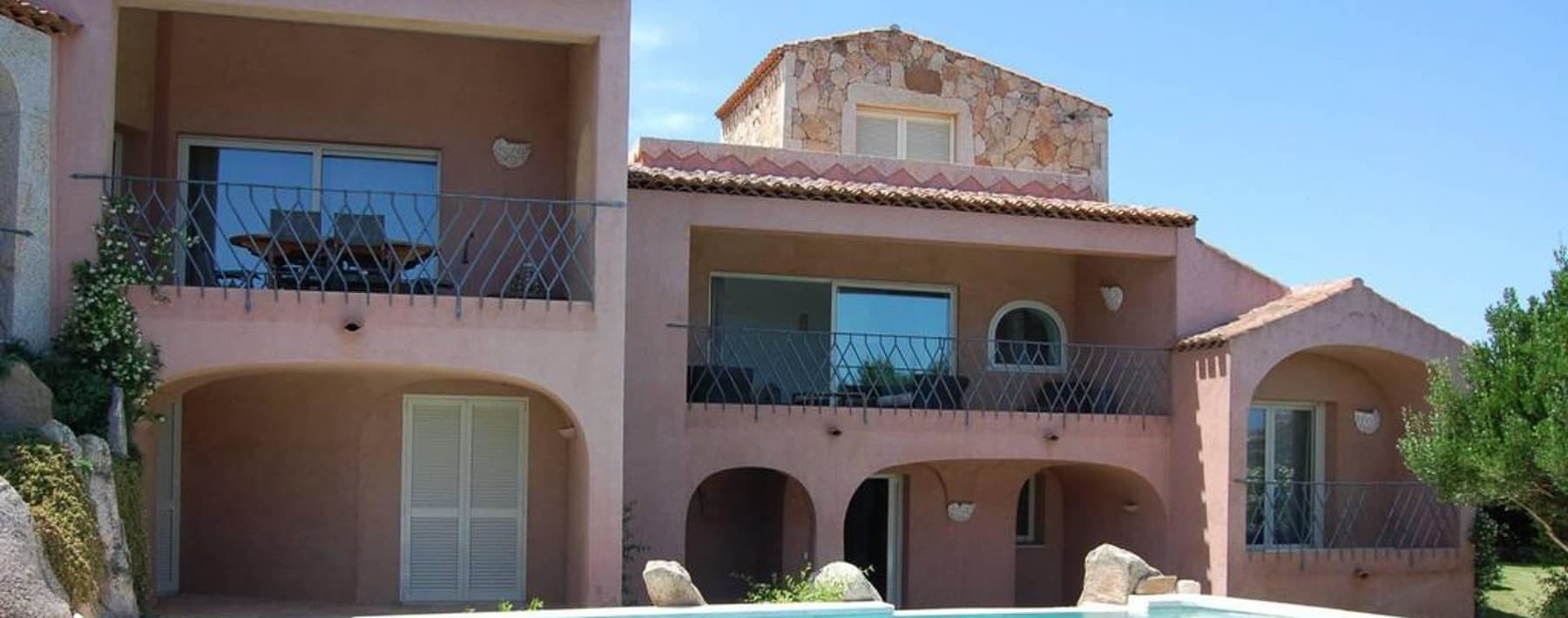 Elegant Villa in Arzachena, Sardinia's Charm