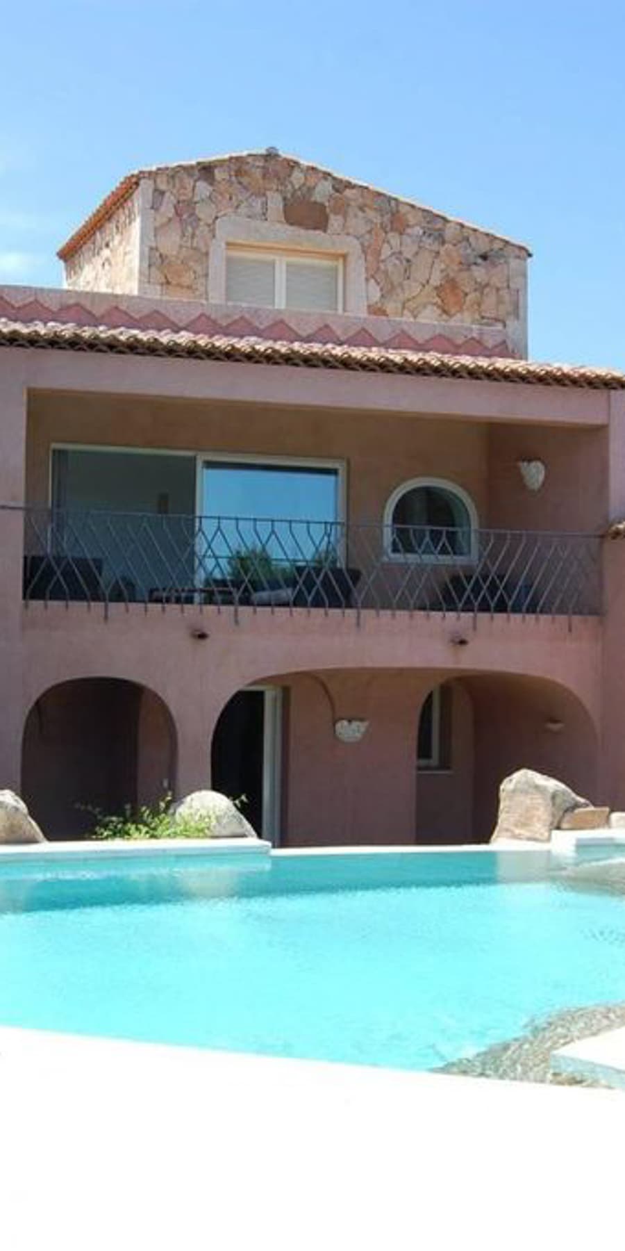 Elegant Villa in Arzachena, Sardinia's Charm