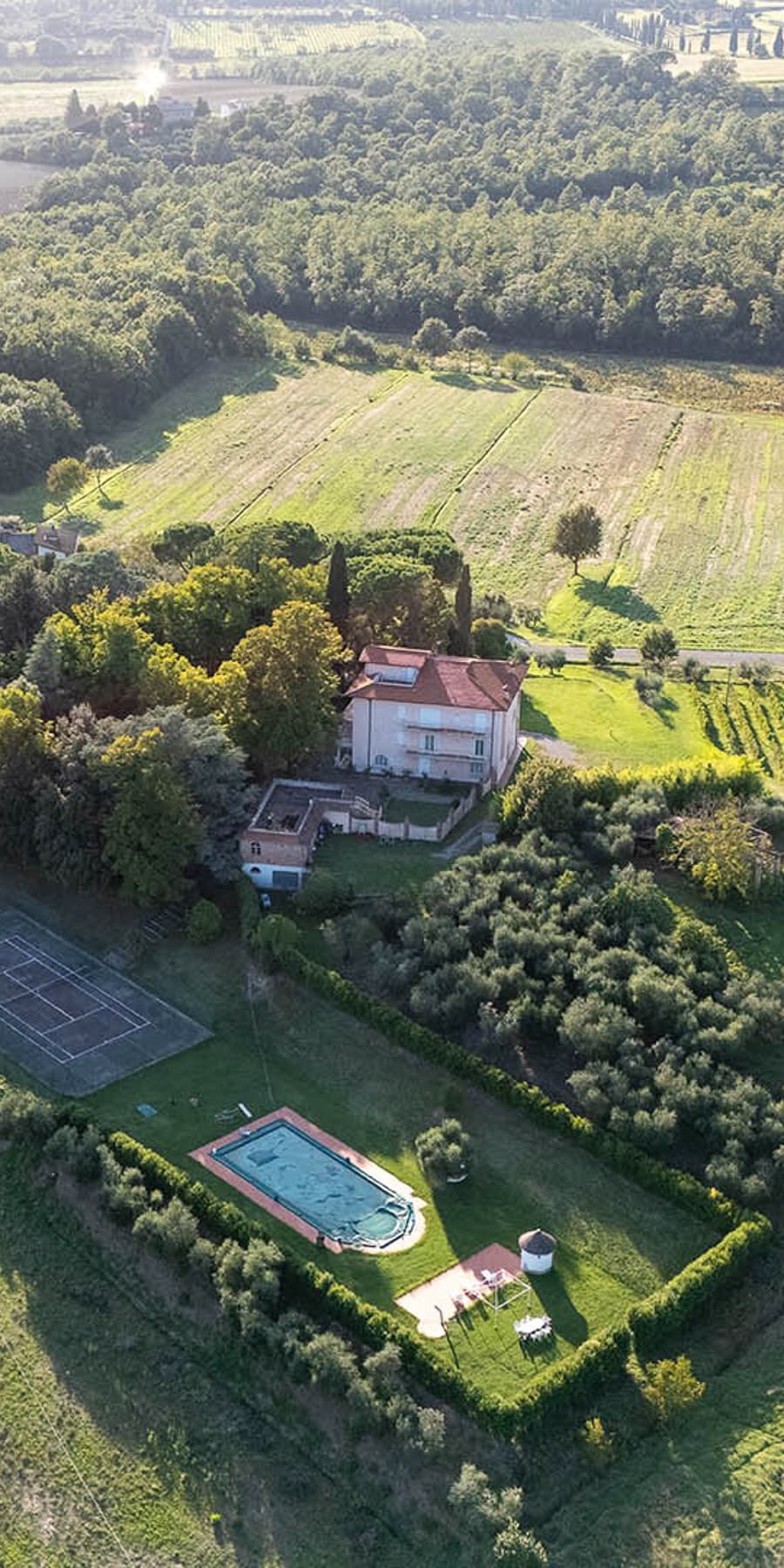 Charming Villa in Lucignano, Tuscany