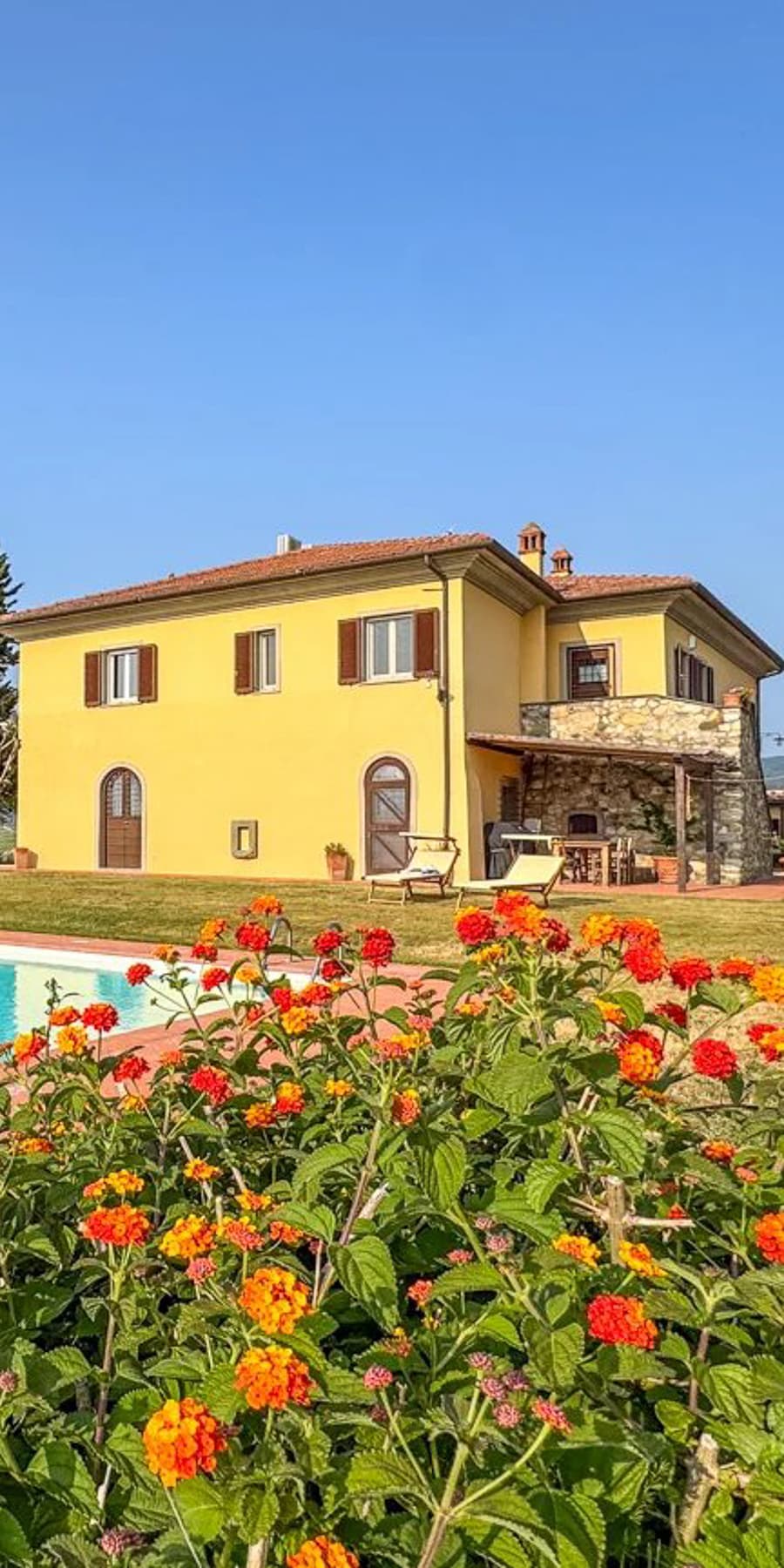 Charming Villa in Santa Luce, Tuscany Countryside