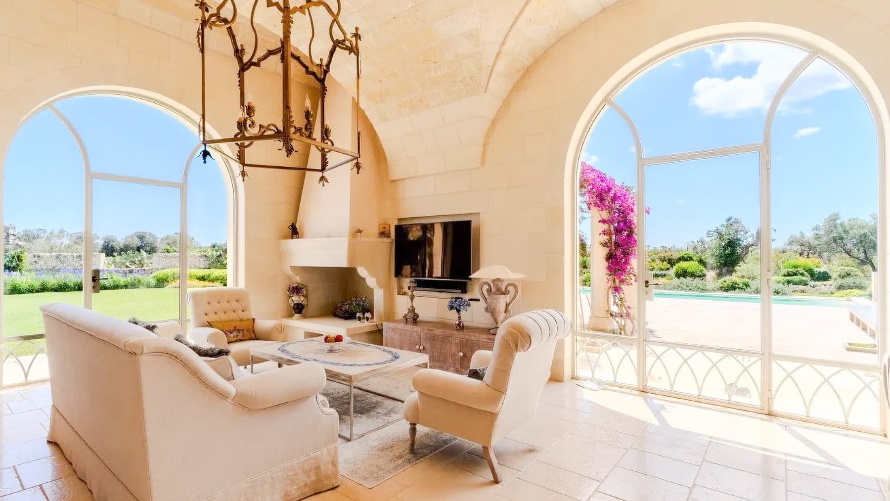 Masseria con piscina e SPA a Martano, Puglia