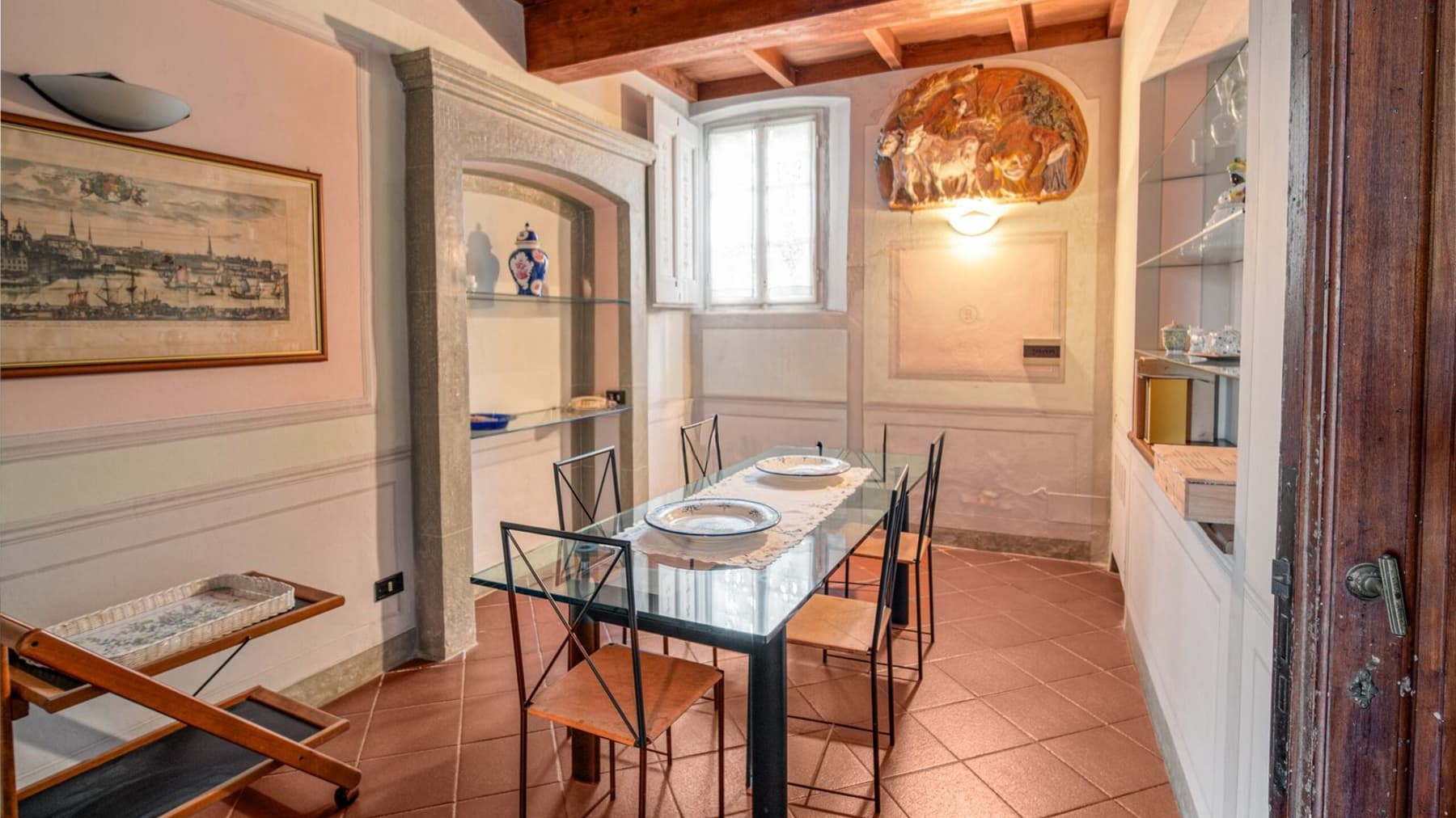 Villa storica con piscina tra le colline di Pistoia